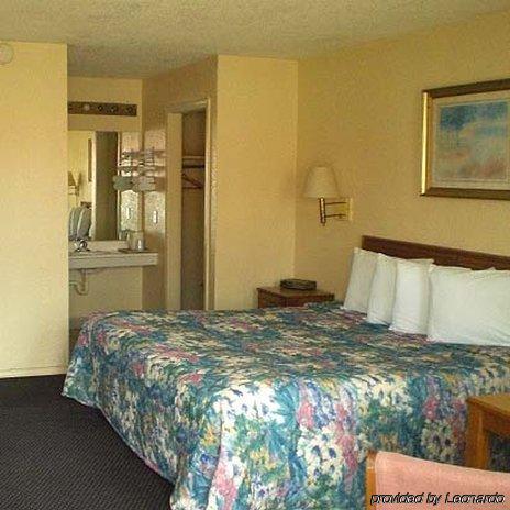 Super 7 Inn-Siloam Springs Quarto foto