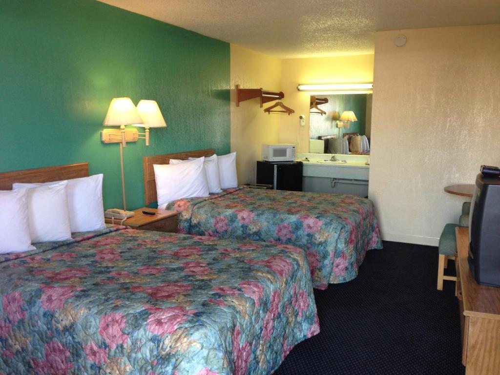 Super 7 Inn-Siloam Springs Quarto foto